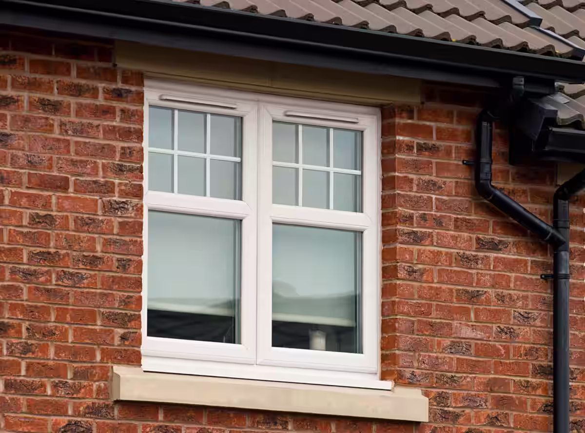 Emergency glazier Surrey providing fast glass repair for damaged windows.